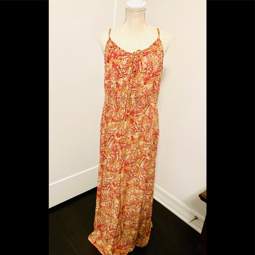 Maxi dress perfect for a summer vibes